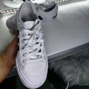 adidas originals Nizza White Black - 🤌🦶