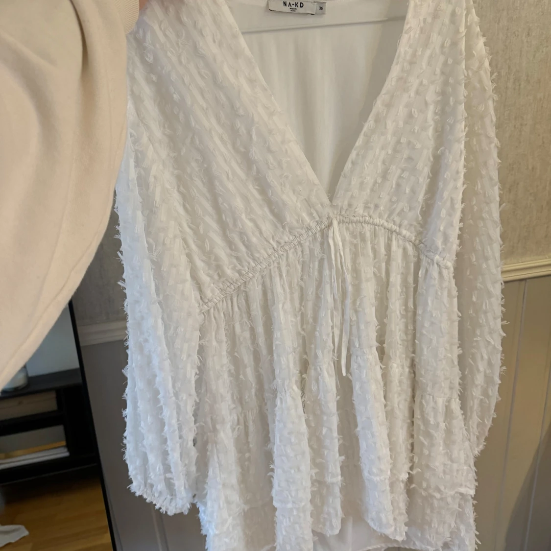 Vit klänning från NA-KD