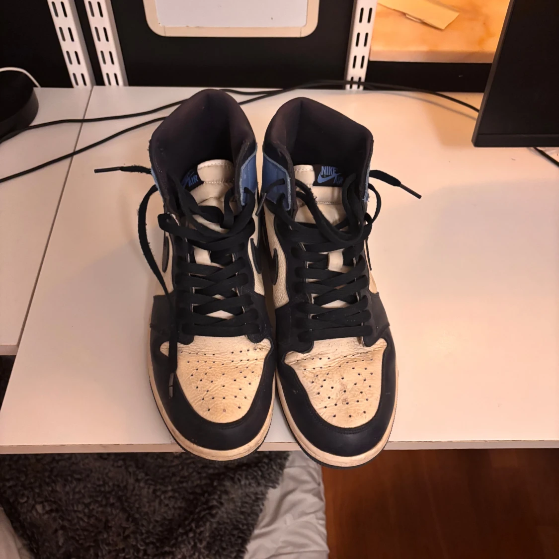 Jordan 1 Obsidian - 92