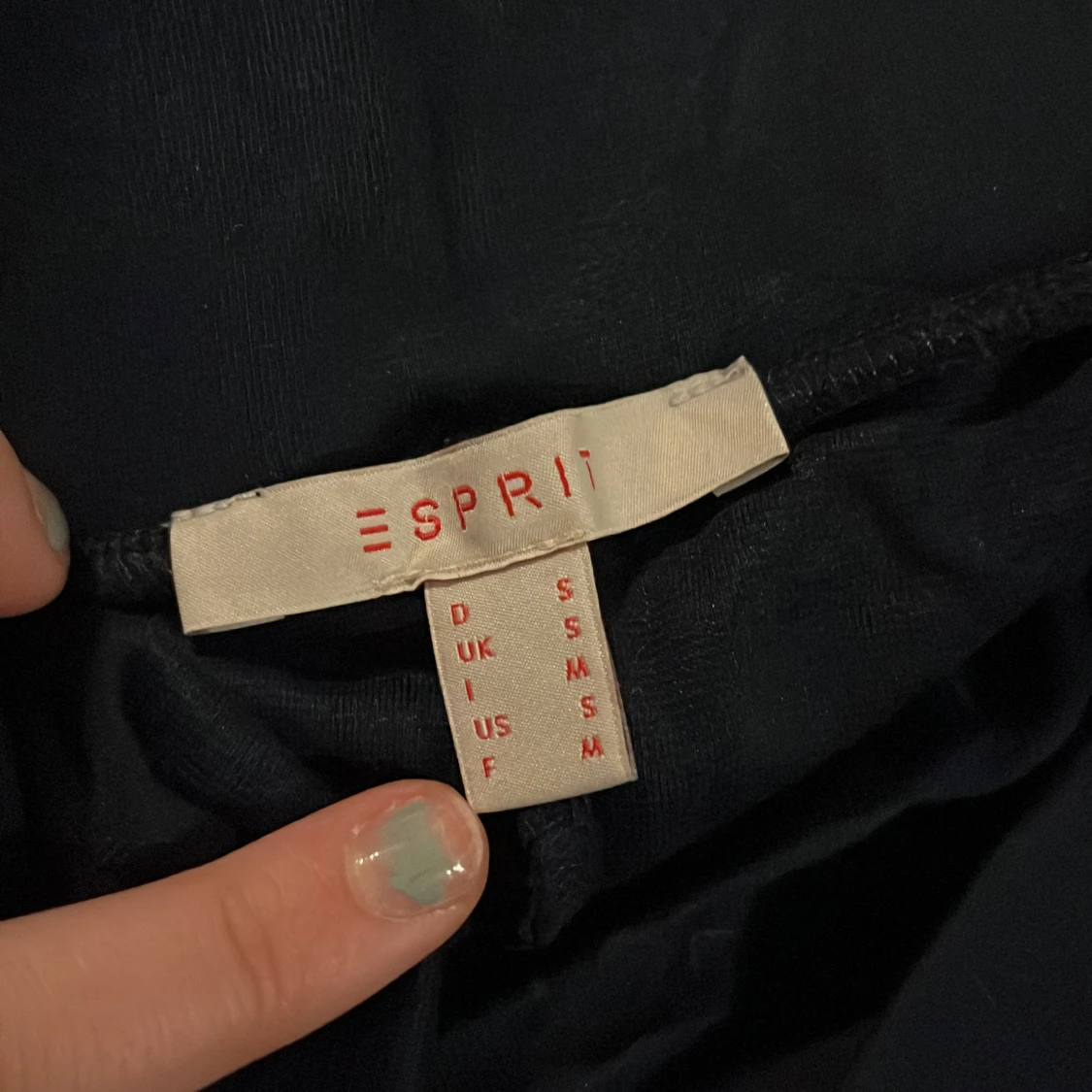 Marinblå kjol från Esprit - 90