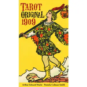 Välkommen till Tarot Original 1909 av Arthur Edward Waite och Pamela Colman Smith. Detta är 1900-talets mest välkända tarotlek och den första som massproducerades. Den här utgåvan har återgivits så som leken först gavs ut i december 1909. Ockultisten Arthur Edward Waite och konstnären Pamela Colman Smith tillhörde på slutet av 1800-talet och början av 1900-talet det esoteriska sällskapet The Hermetic Order of the Golden Dawn där tarot ingick i de andliga aktiviteterna. Symboliken och de ockulta influenserna i tarotleken från 1909 är inspirerade av Frimurarorden, alkemi, Rosenkreuzarna, egyptisk ikonografi, den hebreiska kabbalan, livets träd, kristen symbolik och äldre, historiska tarotlekar. Waite och Smiths tarotlek anses ha lagt grunden för modern tarot och har gett inspiration till de flesta av vår tids tarotskapare. Utifrån Smiths lättillgängliga bilder och Waites pedagogiska förklaringar blev kunskapen om tarot för första gången öppet tillgänglig och det blev möjligt för alla att ägna sig åt intuitiv kortläsning. Innehåller 78 tarotkort i fyrfärg, storlek 66x120 mm och tillhörande häfte av Sasha Graham.