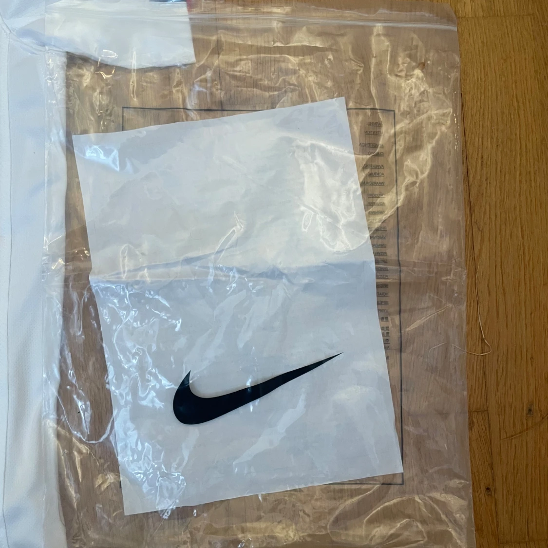 Vit PSG fotbollströja från Nike - 92