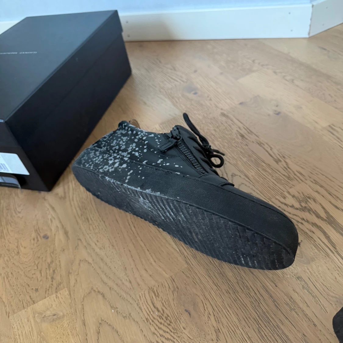 Svarta sneakers från Giuseppe Zanotti - 92