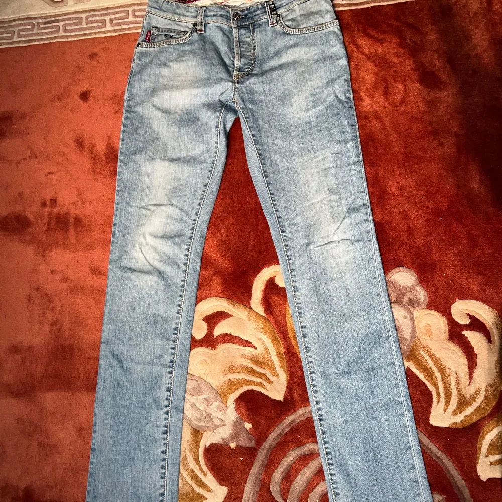 Tramarossa Leonardo Jeans  W29 Cond: 8/10 Bin: 899kr. Jeans & Byxor.