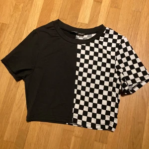 Svart/vit top - Kort top från shein 