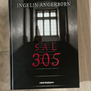 sal 305 - ingelin angerborn  - ”sal 305” skriven av ingelin angerborn. en skräckbok i gott skick! 