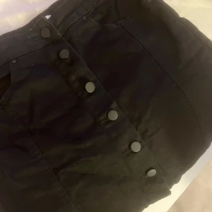 Denimkjol - En jeans kjol från Gina jag aldrig använt