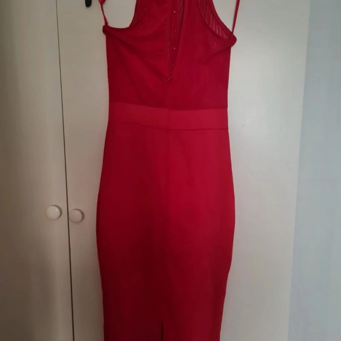 Röd klänning  - 90
