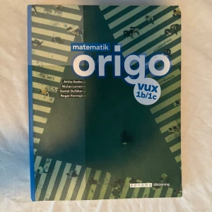 Matematik Origo Vux 1b/1c - Säljer matteboken origo Vux 1b/1c som är i väldigt gott skick då det bara är jag som använt den tidigare! 🤗 ISBN: 978-91-523-5922-8