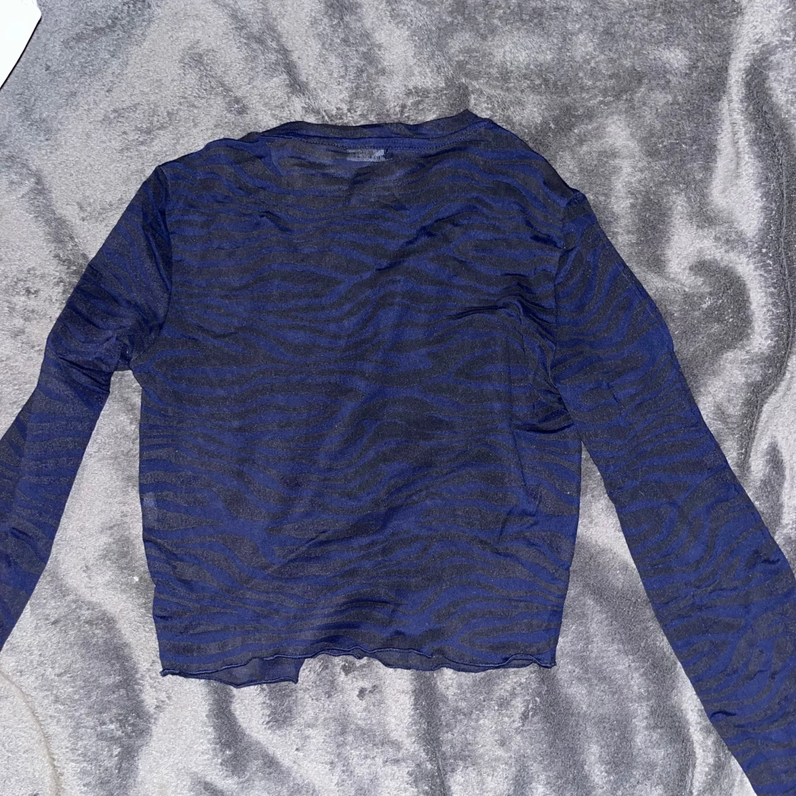 Blå meshtopp med zebramönster - 91