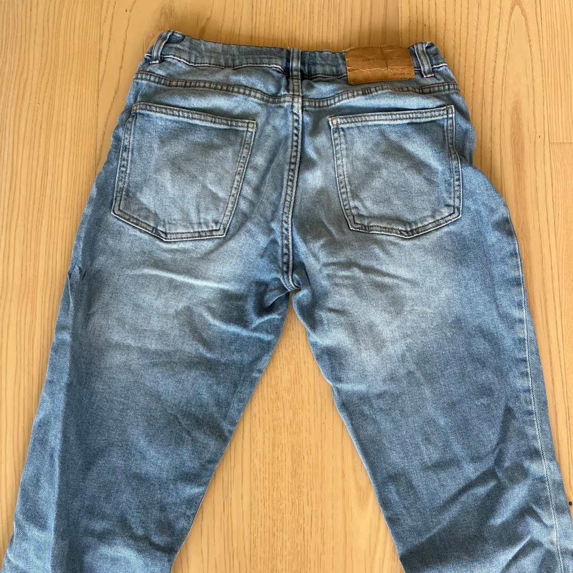 Zara jeans - 90