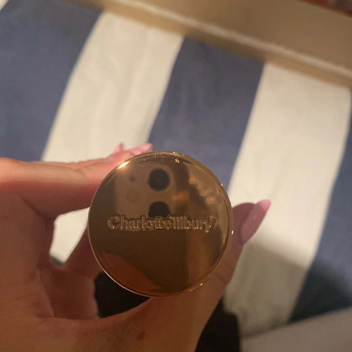 Charlotte tillbury flawless filter - 93