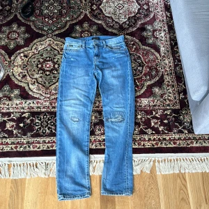 Ralph Lauren jeans - Skick 10/10 knappas använd Kontakta för flera bilder Slim fit