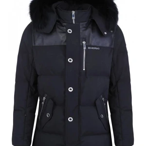 Horspist napoleon  - Horspist jacka i storlek L som knappt är använd  Nypris 8000