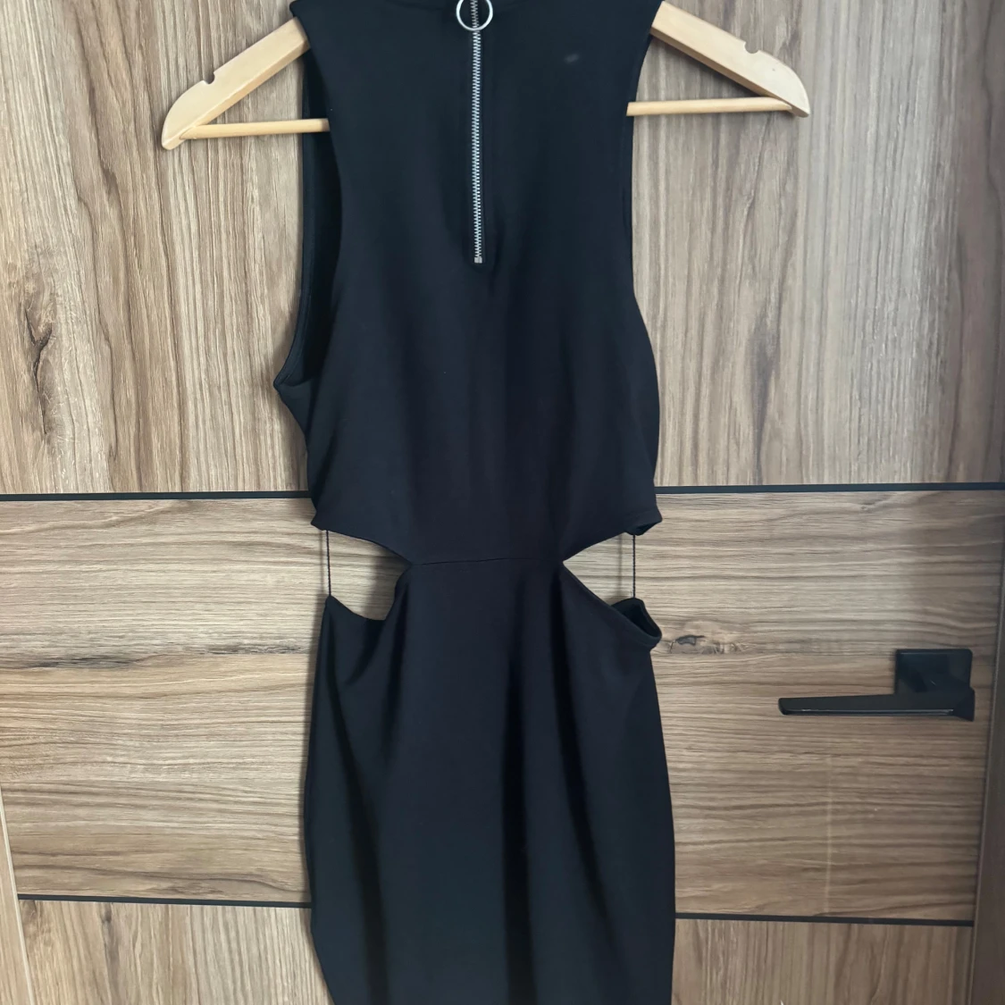 Svart mini klänning  - 90