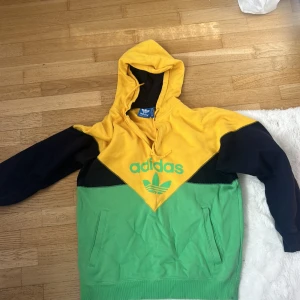 Adidas tröja - Adidas tröja