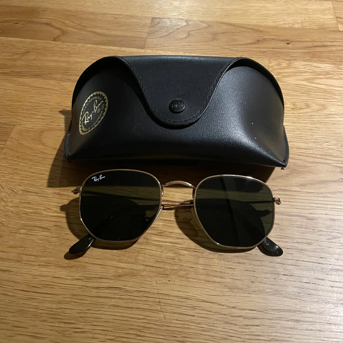 Ray ban hexagon