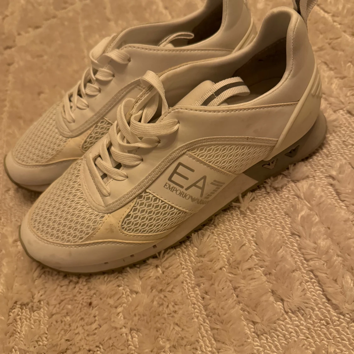 EA7 skor