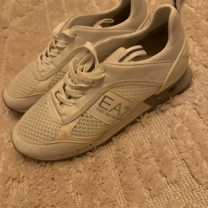 EA7 skor - EA7 skor armani storlek 40,5. Knappt använda