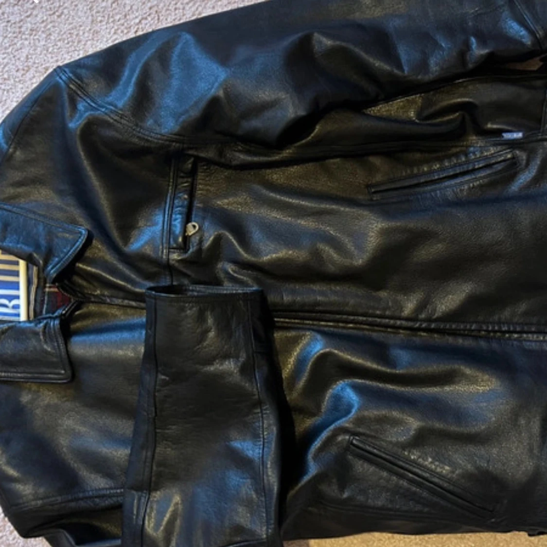 Svart skinnjacka  - 90