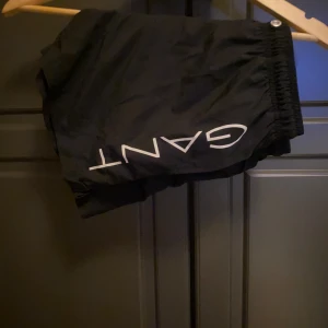Gant badshorts  - Bra skick  Säljer för att den inte passar mig längre 