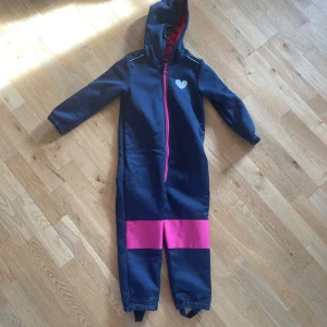 Lupilu fleece fodrad softshell overall - Helt oanvänd  Strl. 110/116 eller 4-6 years 