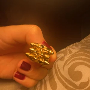 Edblad ring  - Fint skick nästan ny