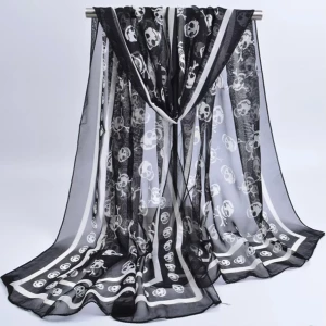 Dödskalle / Skull  Scarf / Halsduk / sjal  - Mått 175.00*135.00 cm 