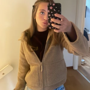 Teddy jacka  - Intresskoll på min teddy jacka💕💕