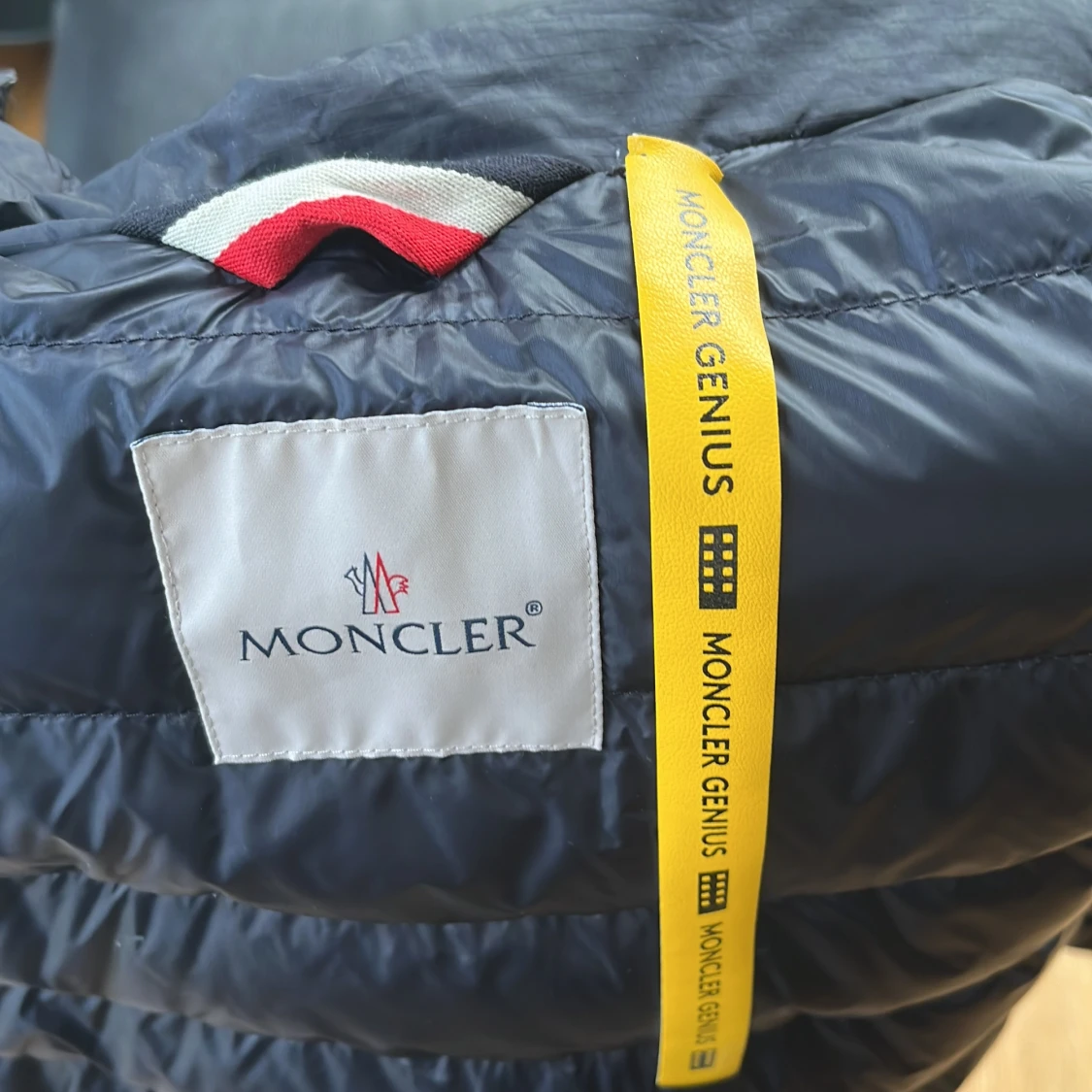 Blå Moncler väst  - 90
