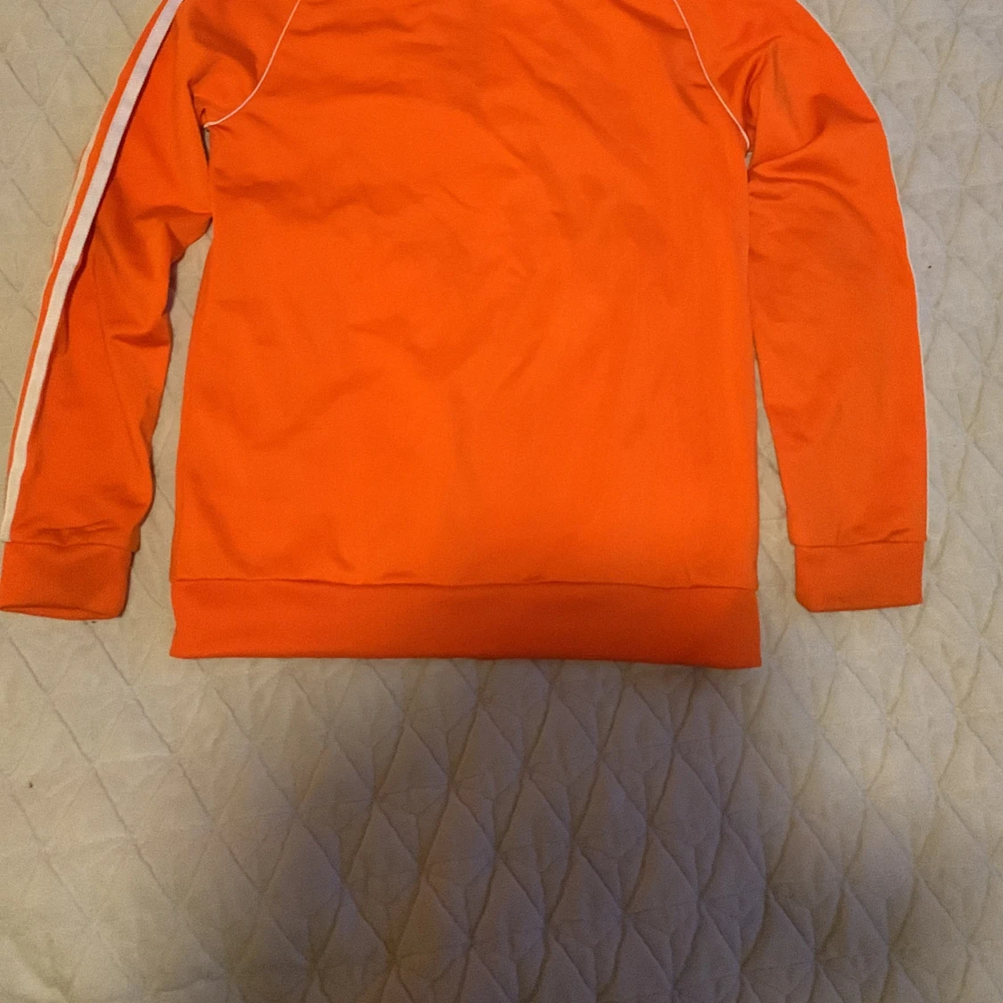 Orange träningsjacka från Adidas storlek 152 cm - 90