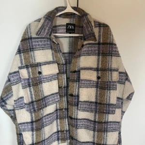 Vårjacka  - Sparsamt använd! 