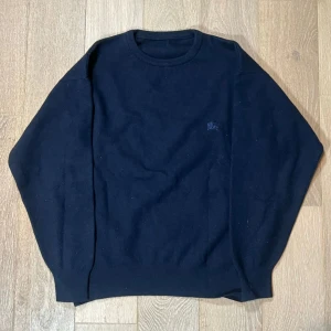 Burberry tröja  - Sjön tröja mjuk och varm bra pris