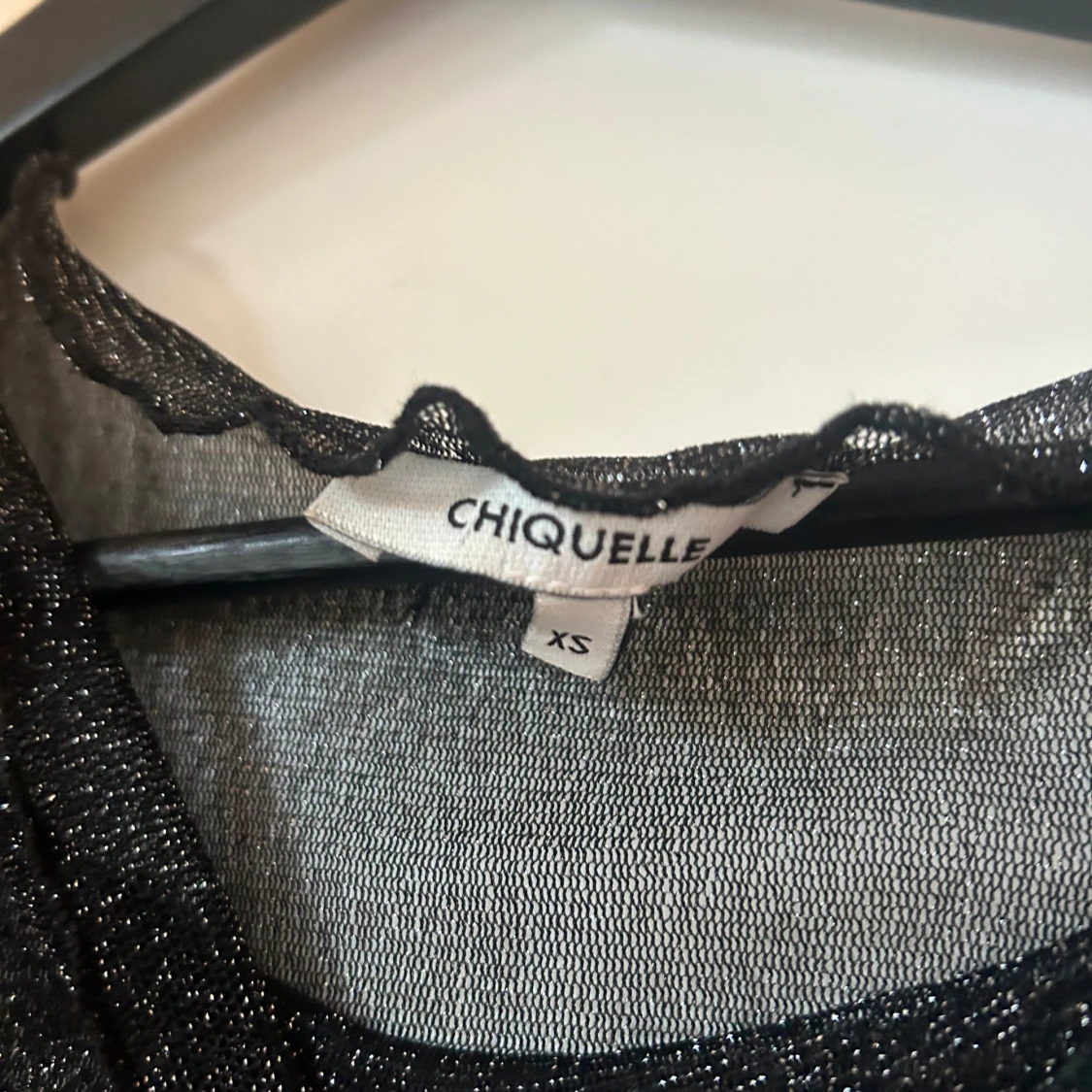 Svart glittrig topp från Chiquelle - 1