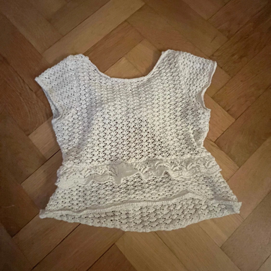 Vit virkad topp - 1