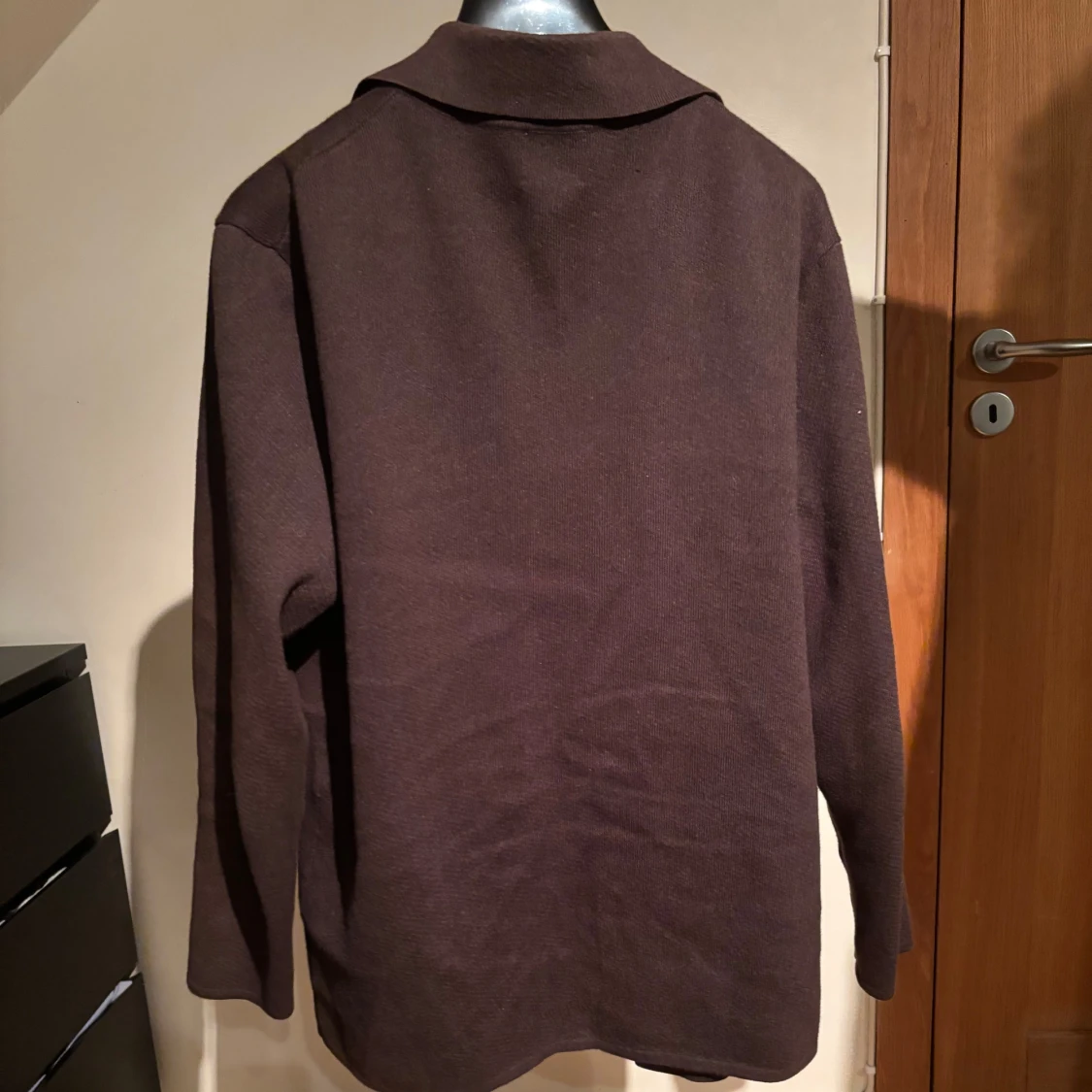 Brun stickad kavaj från John Henric - 4