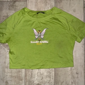 Fairy croptop - gullig fairy croptop från shein, knappast använd därav inga synliga defekter⭐️ Skriv ifall du har någon fråga!