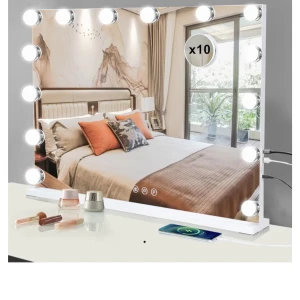 Sminkspegel med LED-belysning - Går inte med på lägre pris. Fick hem paketet från Amazon idag 11 december. Stor sminkspegel med inbyggd LED-belysning runt kanterna. Bor i Vollsjö men kan även möttas upp i Sjöbo. Perfekt för att få bra ljus vid sminkning. Spegeln har en förstoring på x10 för detaljerad applicering. Stilren design som passar i alla rum.