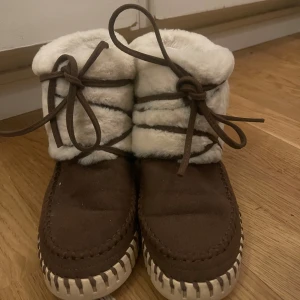 Vinterskor - Jättefina och mysiga vinterskor💕bra skick
