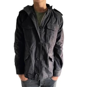 J.lindeberg field jacket - Skön jacka från j.Lindeberg i relativt bra skick! Pris kan diskuteras🙌 hör av er vid minsta fundering!