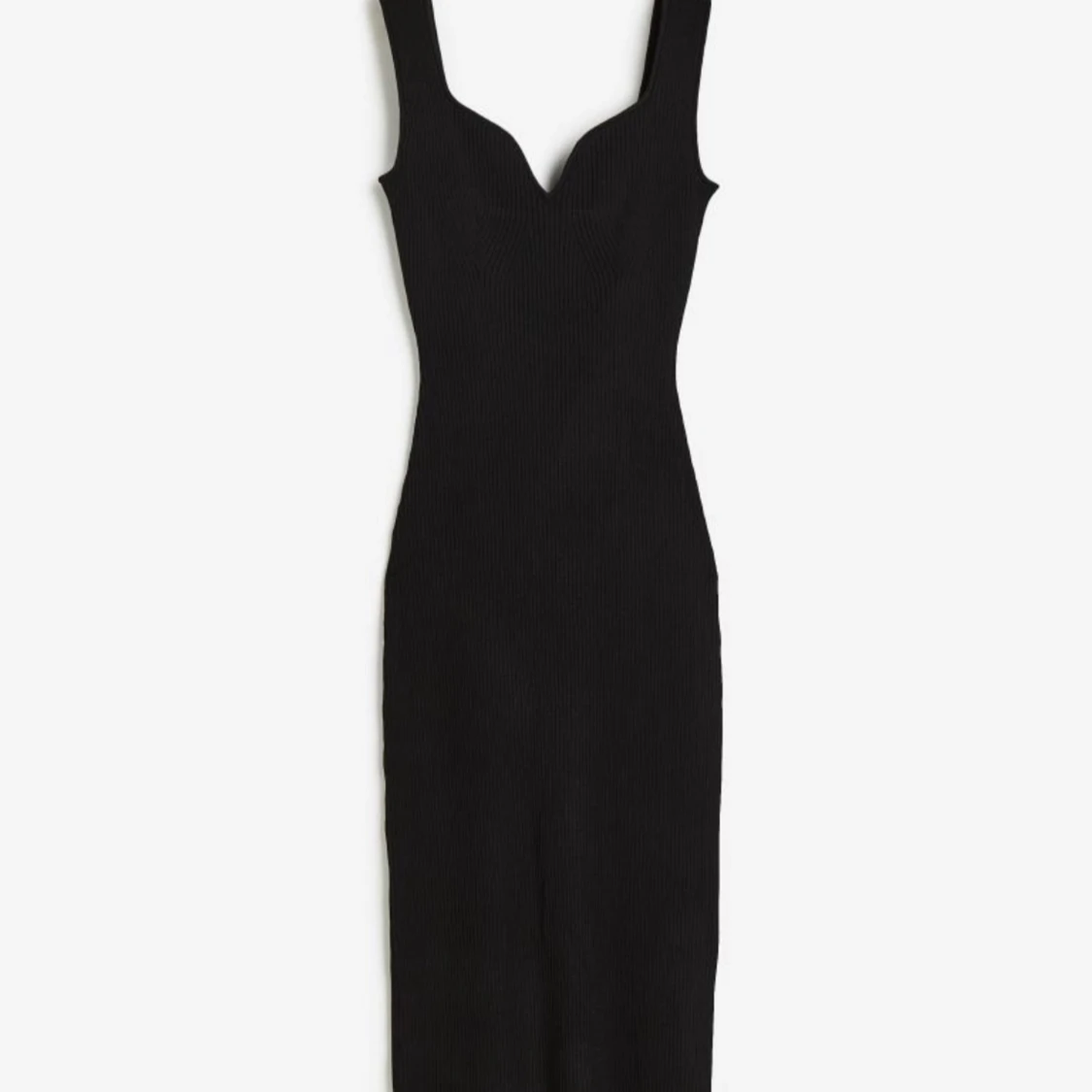 SÖKES  ribbad klänning H&M