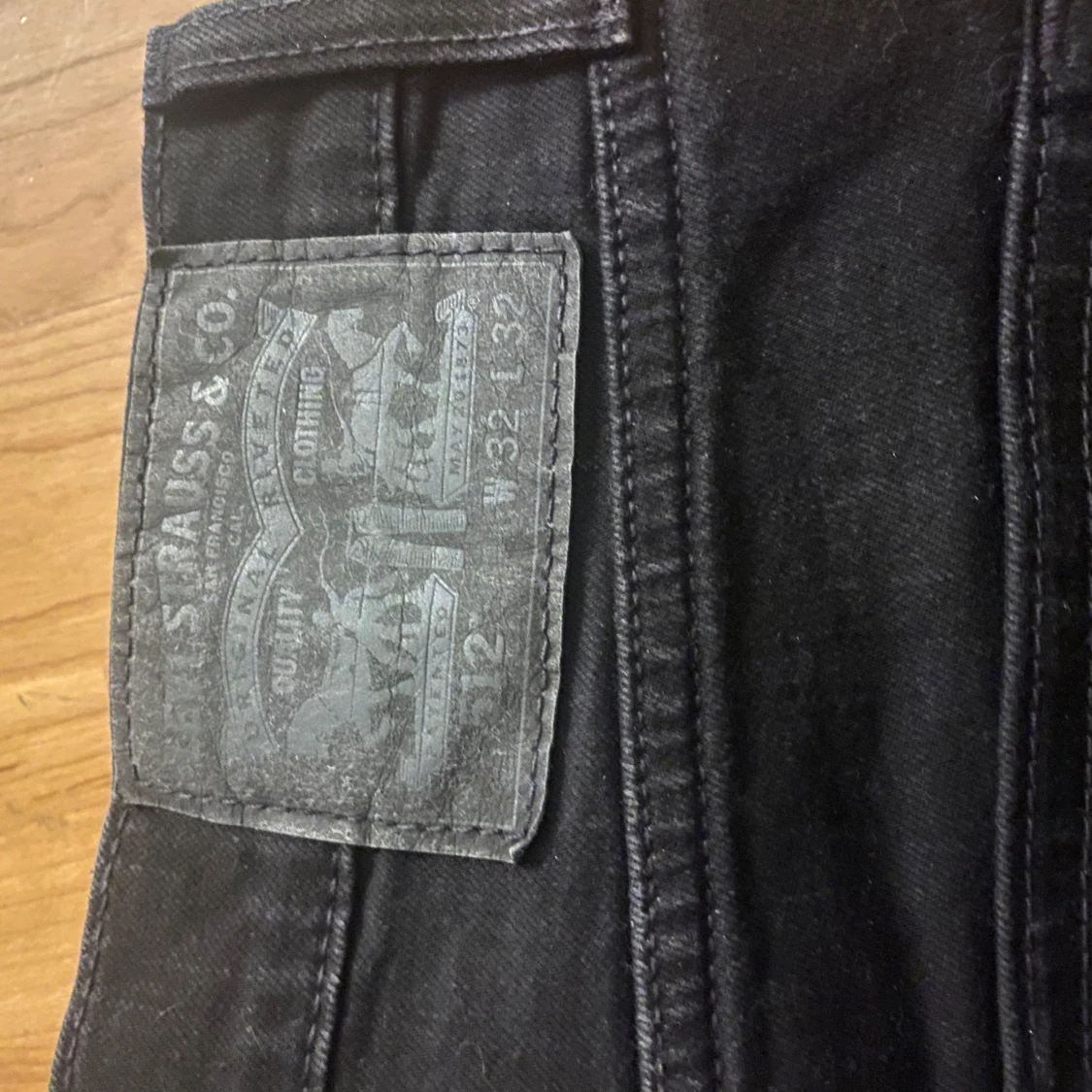 Svarta jeansbyxor - 93