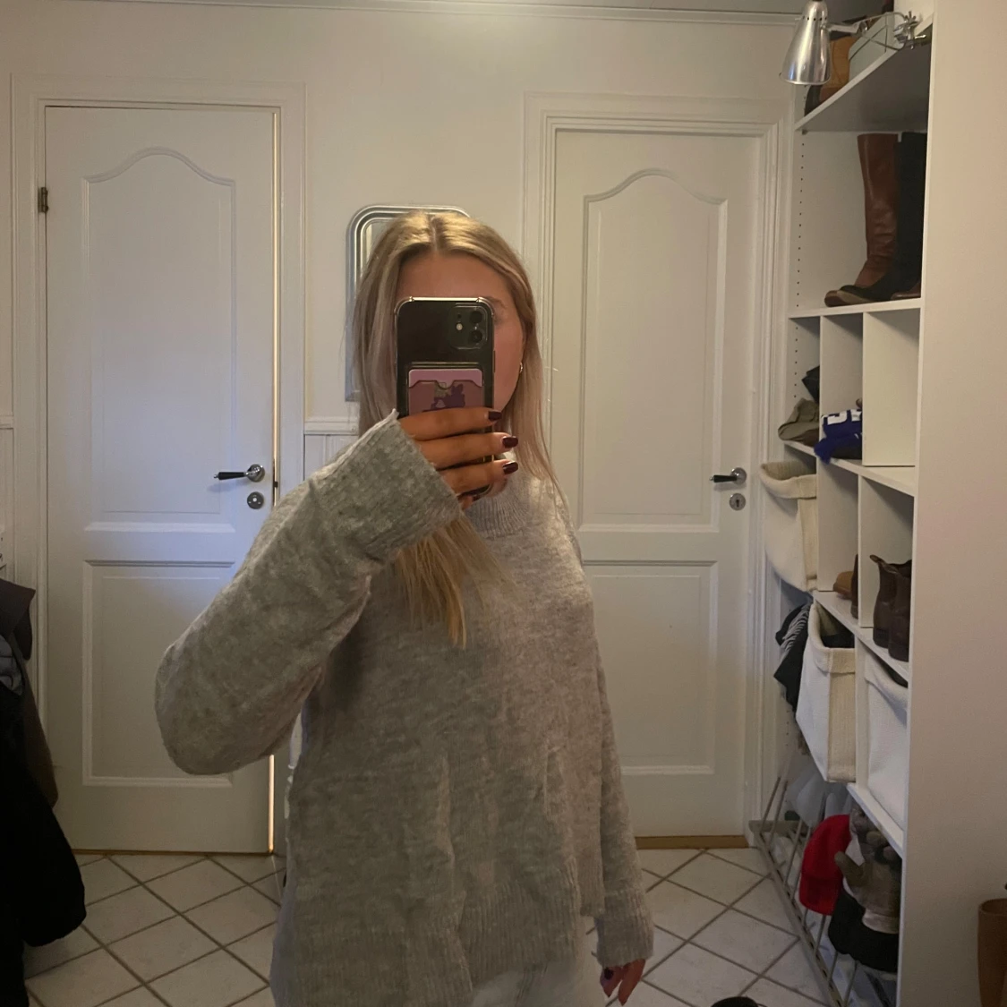 Grå stickad tröja - 92