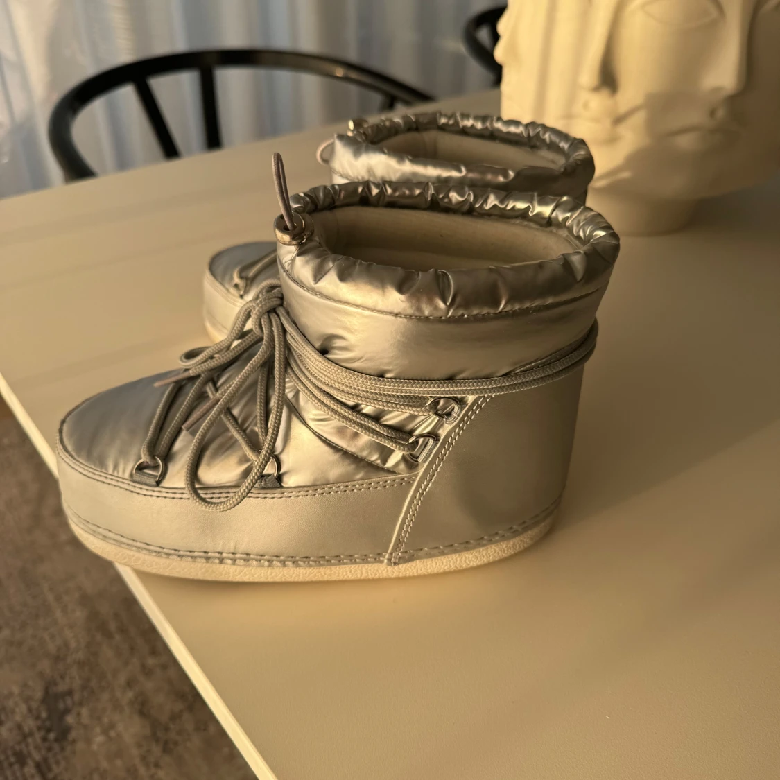 MOON BOOT inspirerade skor