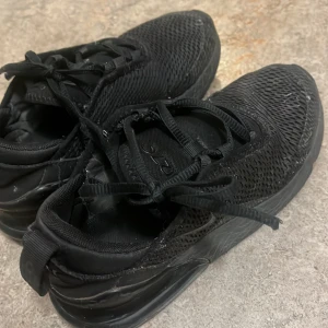 270’s - säljer några air 270’s. köpta för 1200 men säljer för 300 då dom är använda  behöver bara tvättas