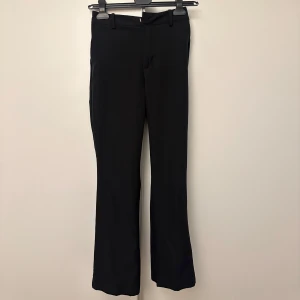 Kostymbyxor  - Bra skick men för stora för mig