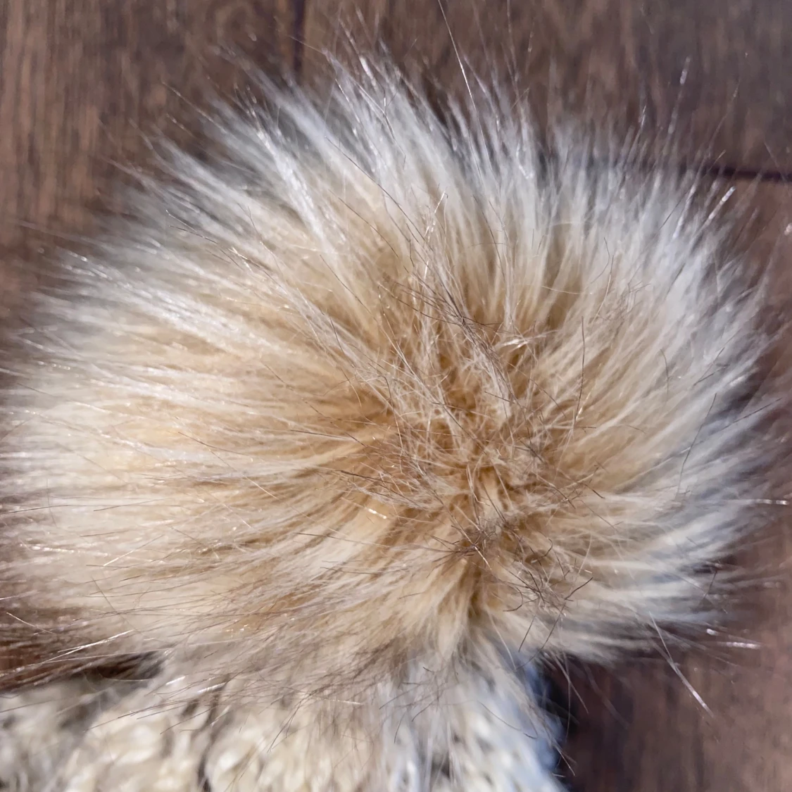 Fodrad Stickad Mössa - 93