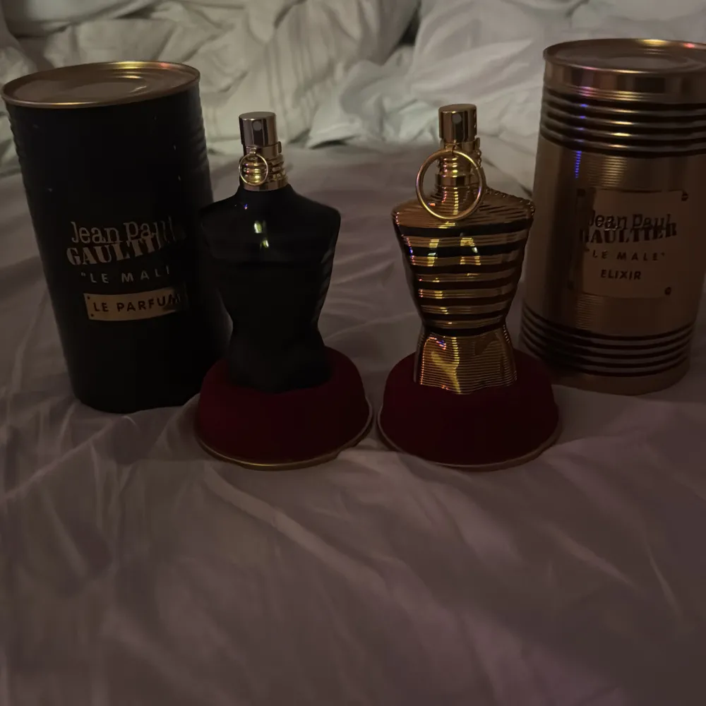 Säljer två fulla parfymer från jpg det är le male le parfum och le male elexir två väldigt fina parfymer till ett pra pris hör av er vid frågor. Parfym.