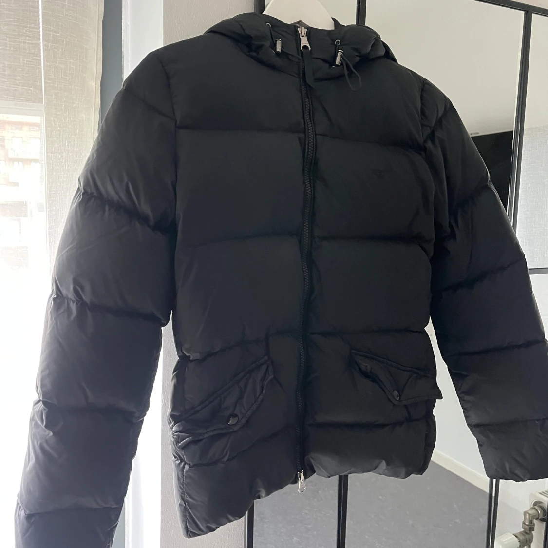 Svart dunjacka från GANT