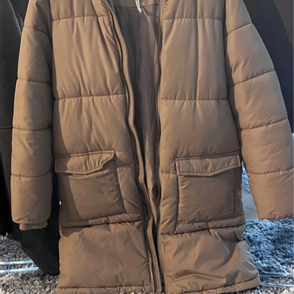 Beige dunjacka från Object - 90